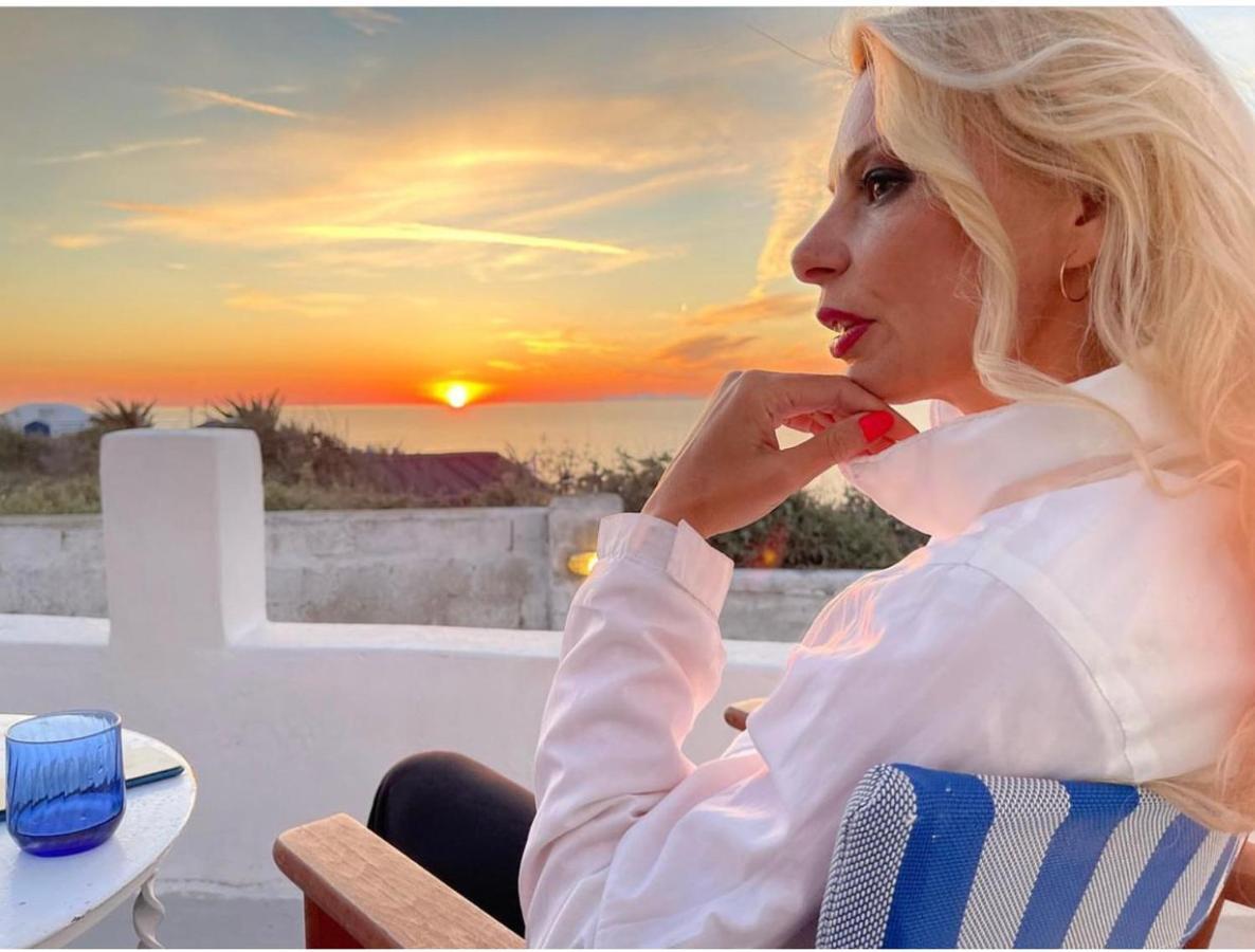 הוילה Oia Sunset House Pothitou מראה חיצוני תמונה