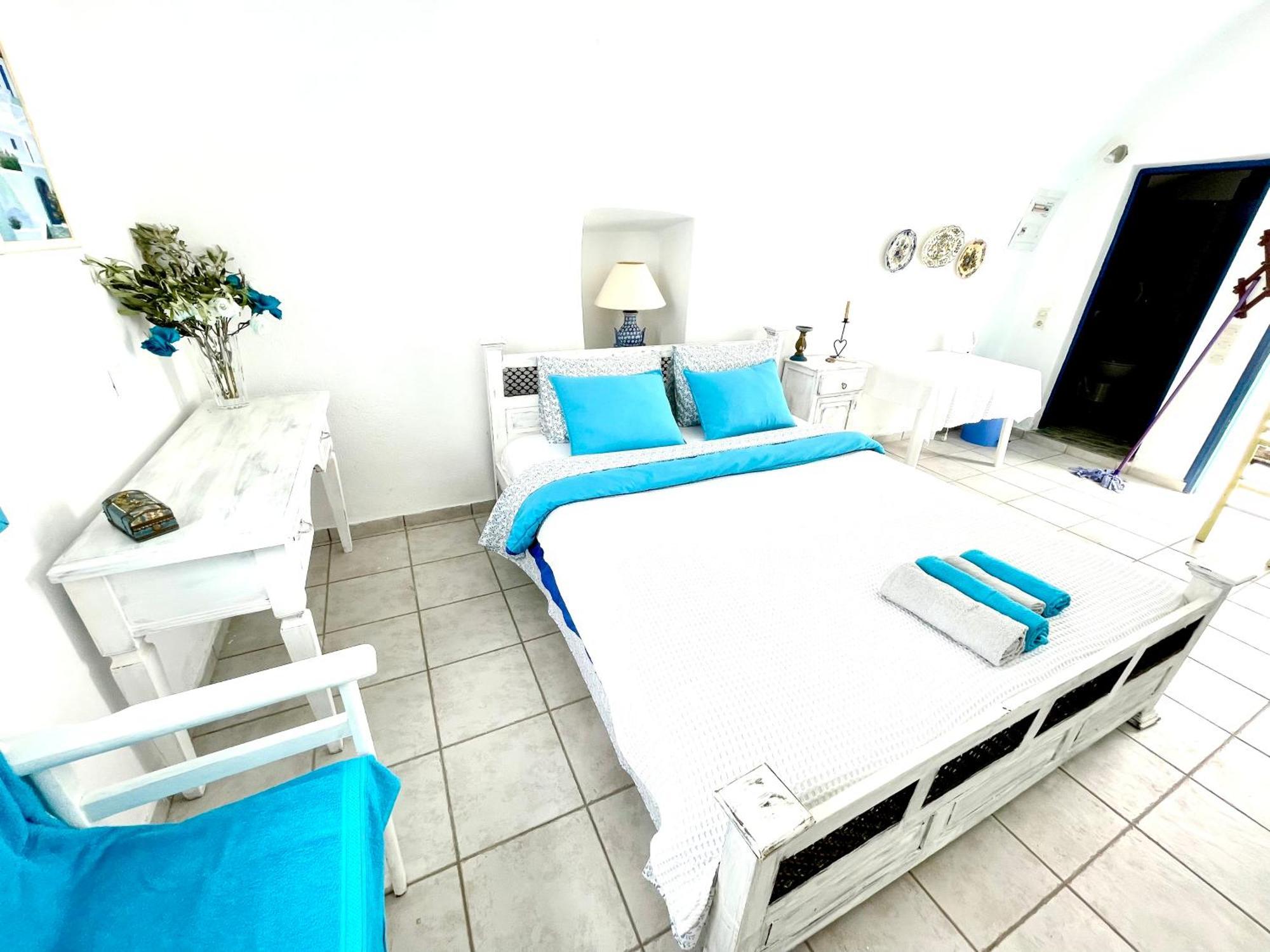 הוילה Oia Sunset House Pothitou מראה חיצוני תמונה